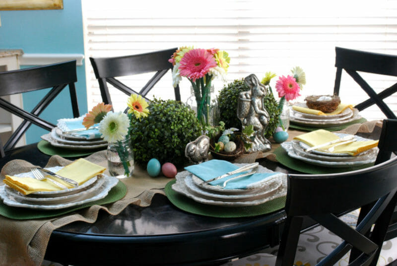 Decorating your table with Easter Decor DIY