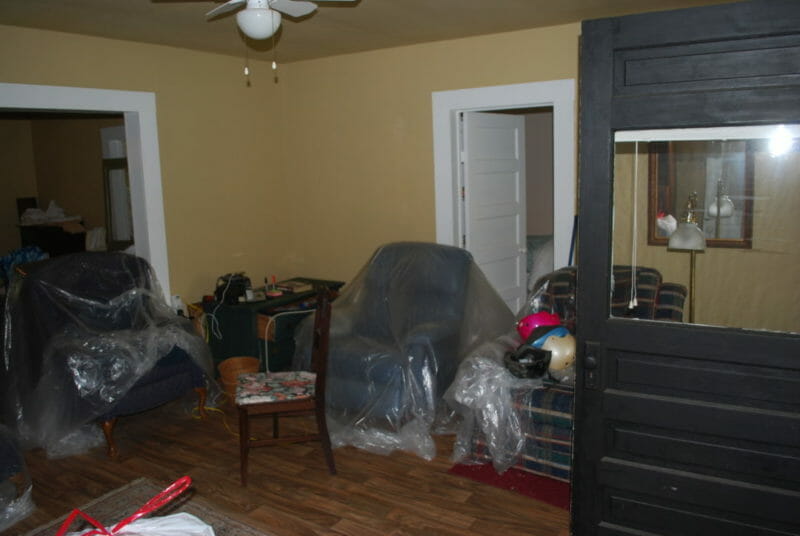 Livingroom-Corner-Before