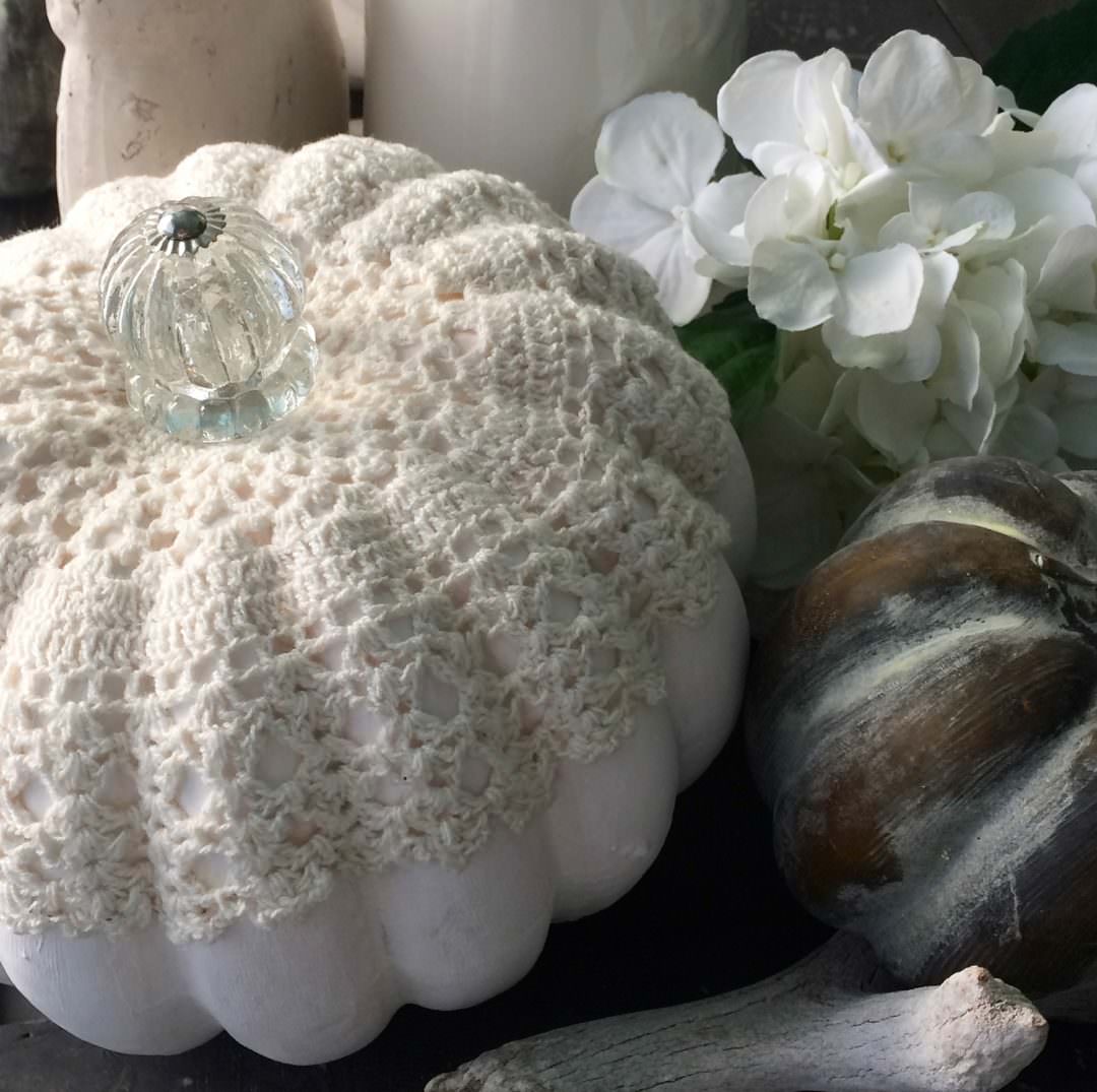 Vintage inspired pumpkin wiht a doily and knob made by Countyroad407.com