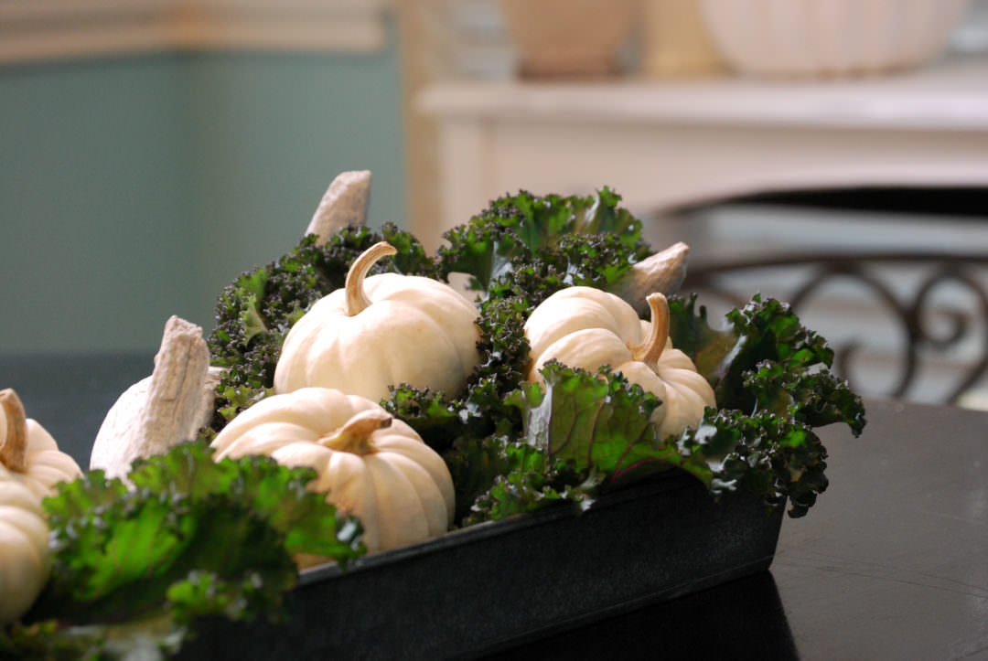 White pumpkins for an easy and natural fall table centerpiece. Fall Home Tour for CountyRoad407.com