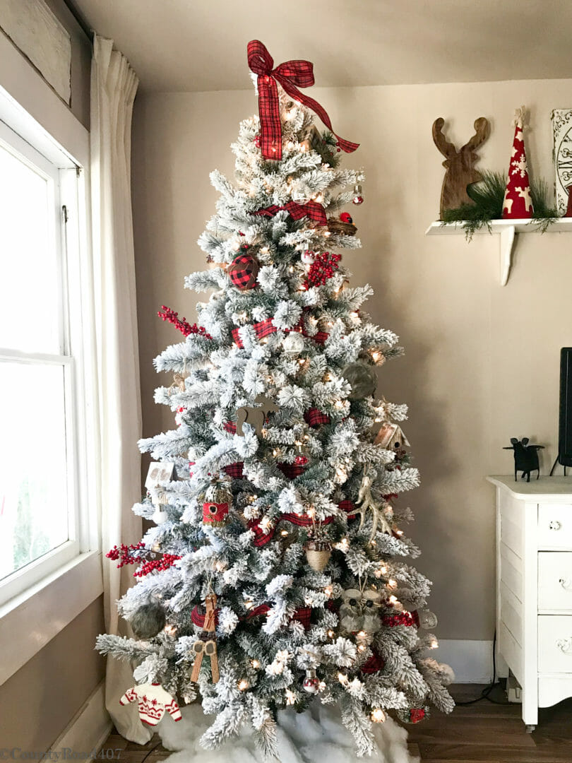 Woodland Christmas tree - Countyroad407.com