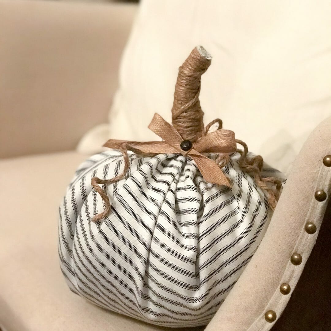 Finished No sew fabric pumpkin by CountyRoad407.com