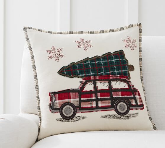 Plaid pillows perfect for Christmas by County Road 407.com