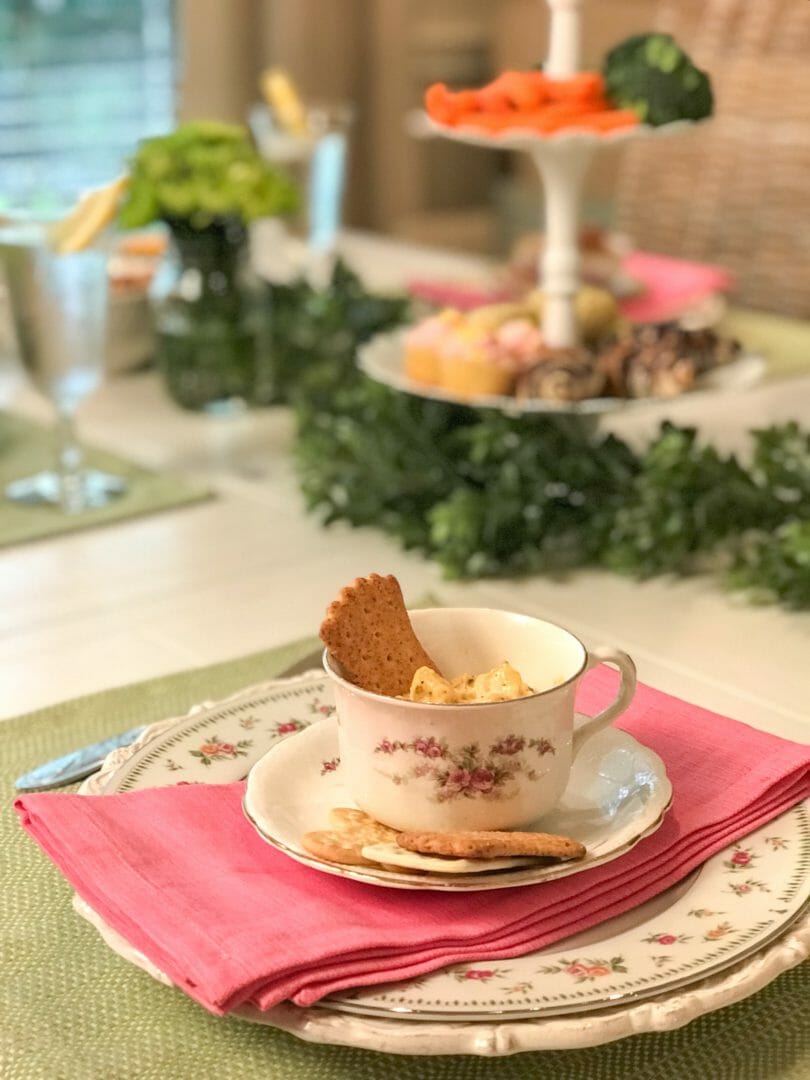 A Mom's Day Tea Party without the tea and a spring party hop by CountyRoad407.com #bloghop #teaparty #MothersDay #MomsDay #SpringParty