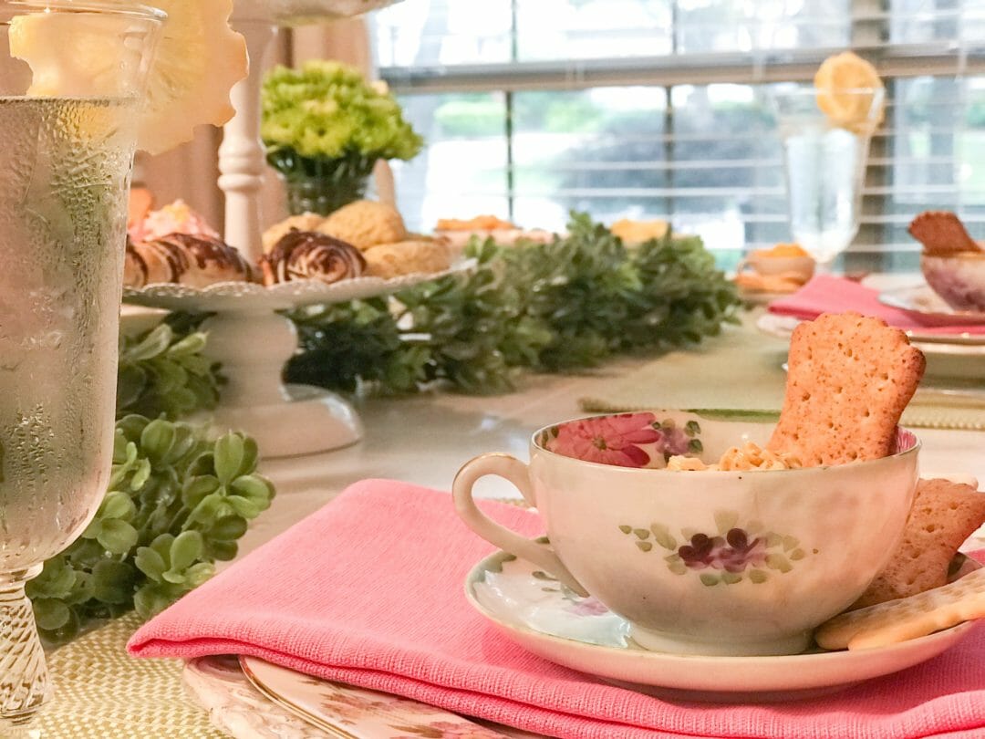 A Mom's Day Tea Party without the tea and a spring party hop by CountyRoad407.com #bloghop #teaparty #MothersDay #MomsDay #SpringParty