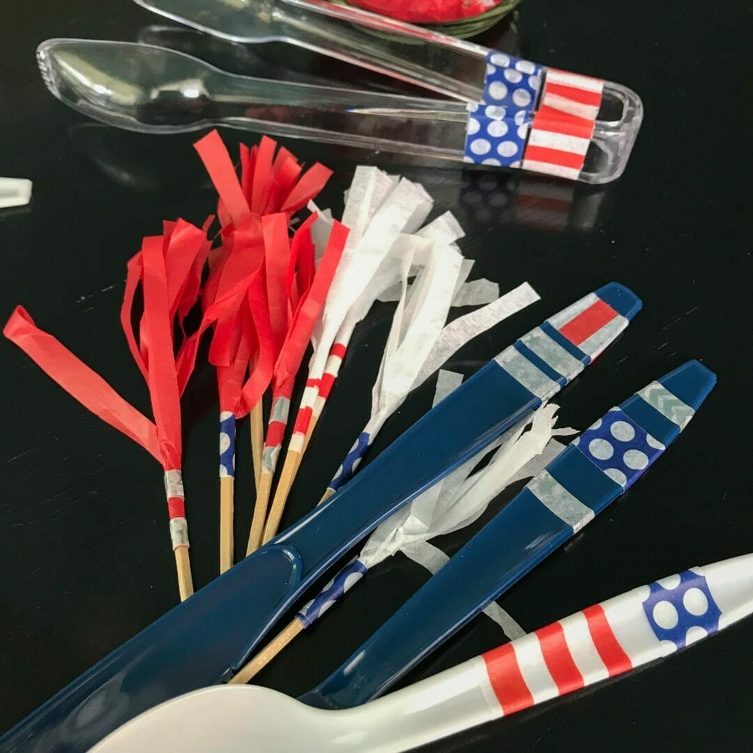 Patriotic Plasticware by CountyRoad407.com #tenonthetenth #Patrioticcraft #July4thcraft #july4th #crafts #patriotic #July4th #washitape #CountyRoad407