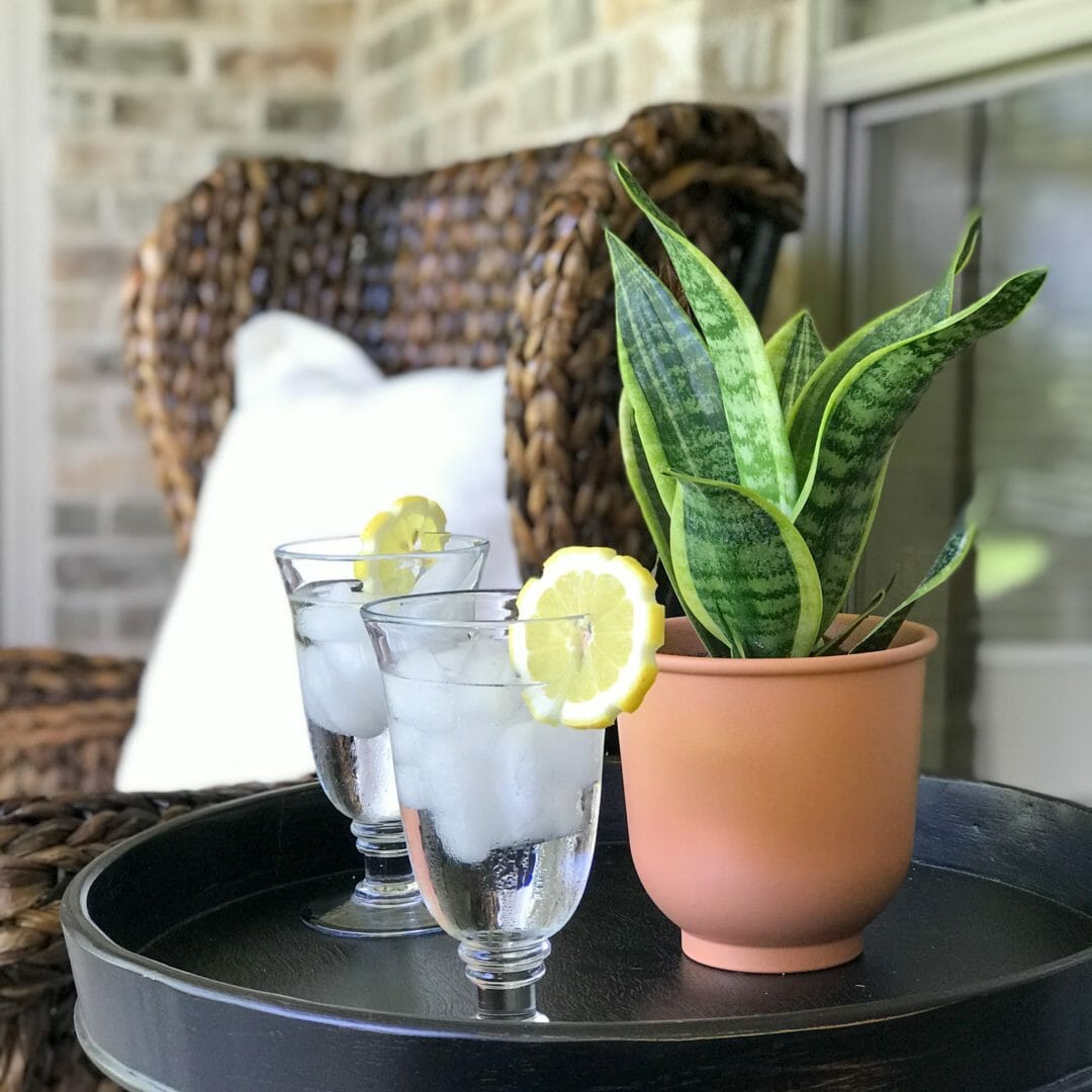 A Back porch refresh and Summer blog hop by CountyRoad407.com #summerpatio #summerdecorating #patio #patiodecorating #backporch