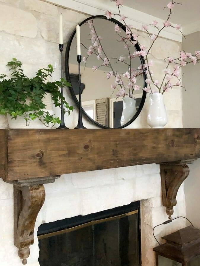 Hipe and HUmble style mantel