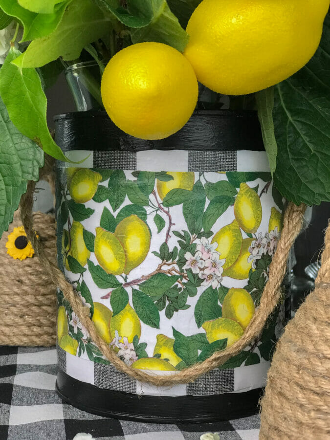 finished lemon centerpiece