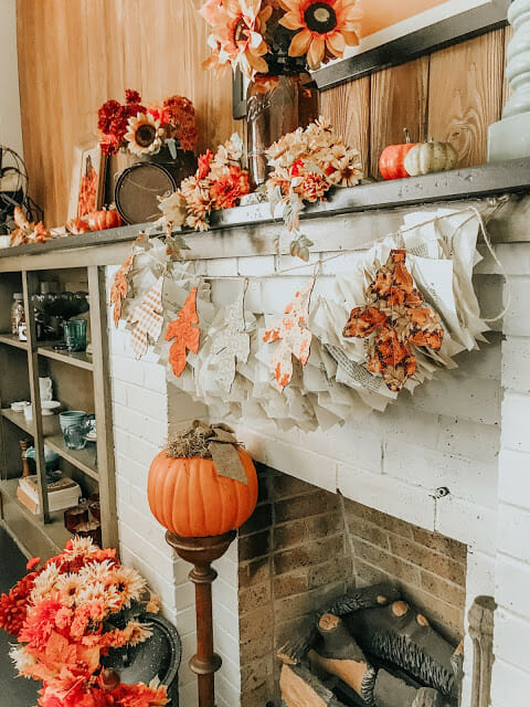 Clover House fall living room