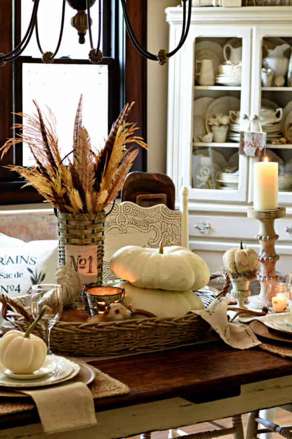 white stacked pumpkins on centerpiece