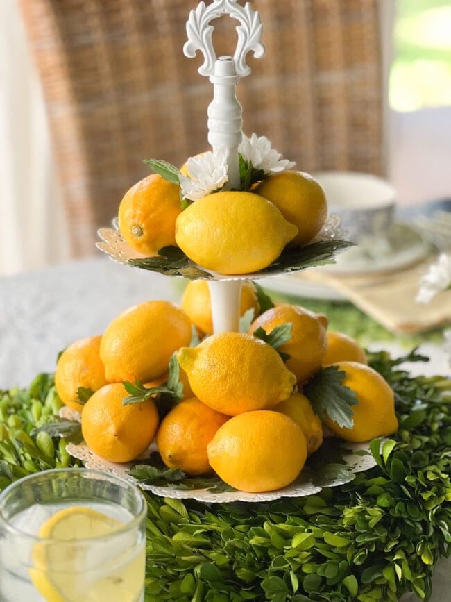 two tiers of lemons 
